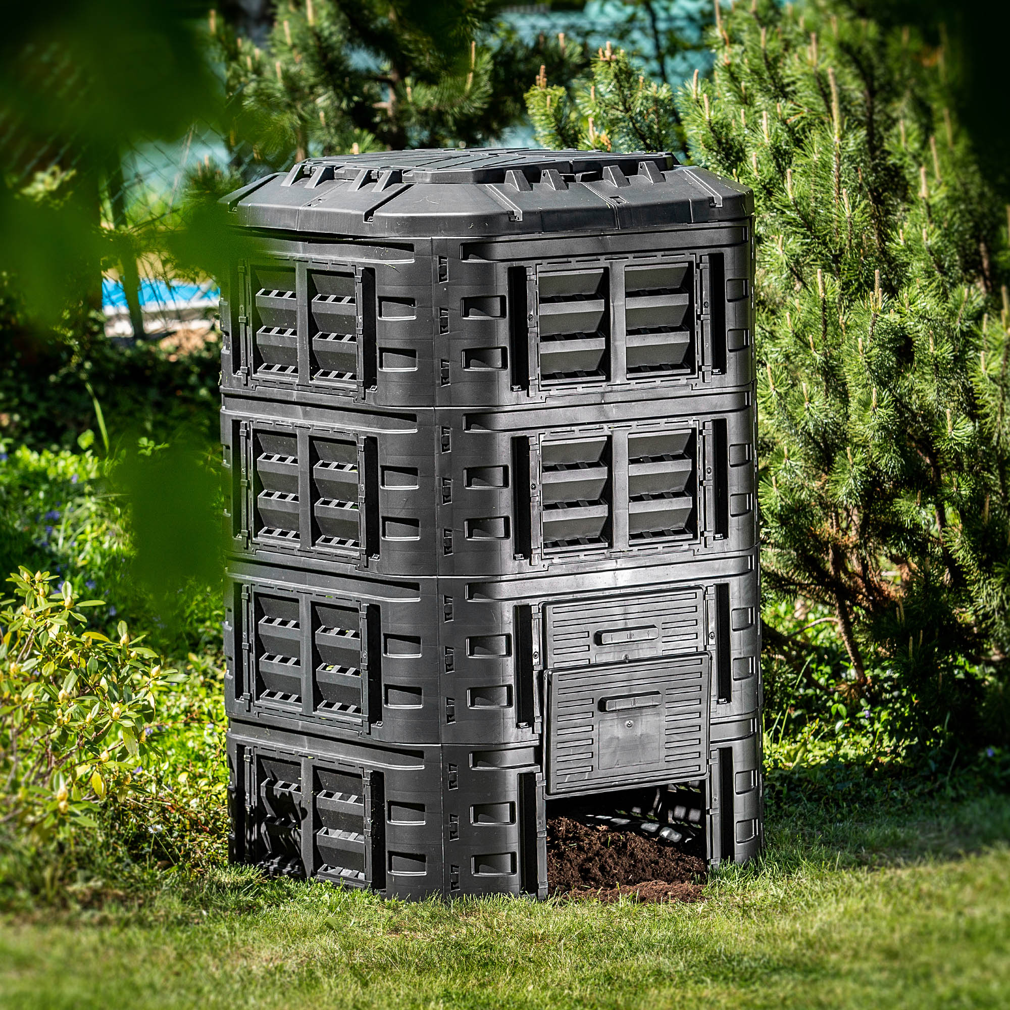 Kompostownik ogrodowy Nybro 1120L, czarny