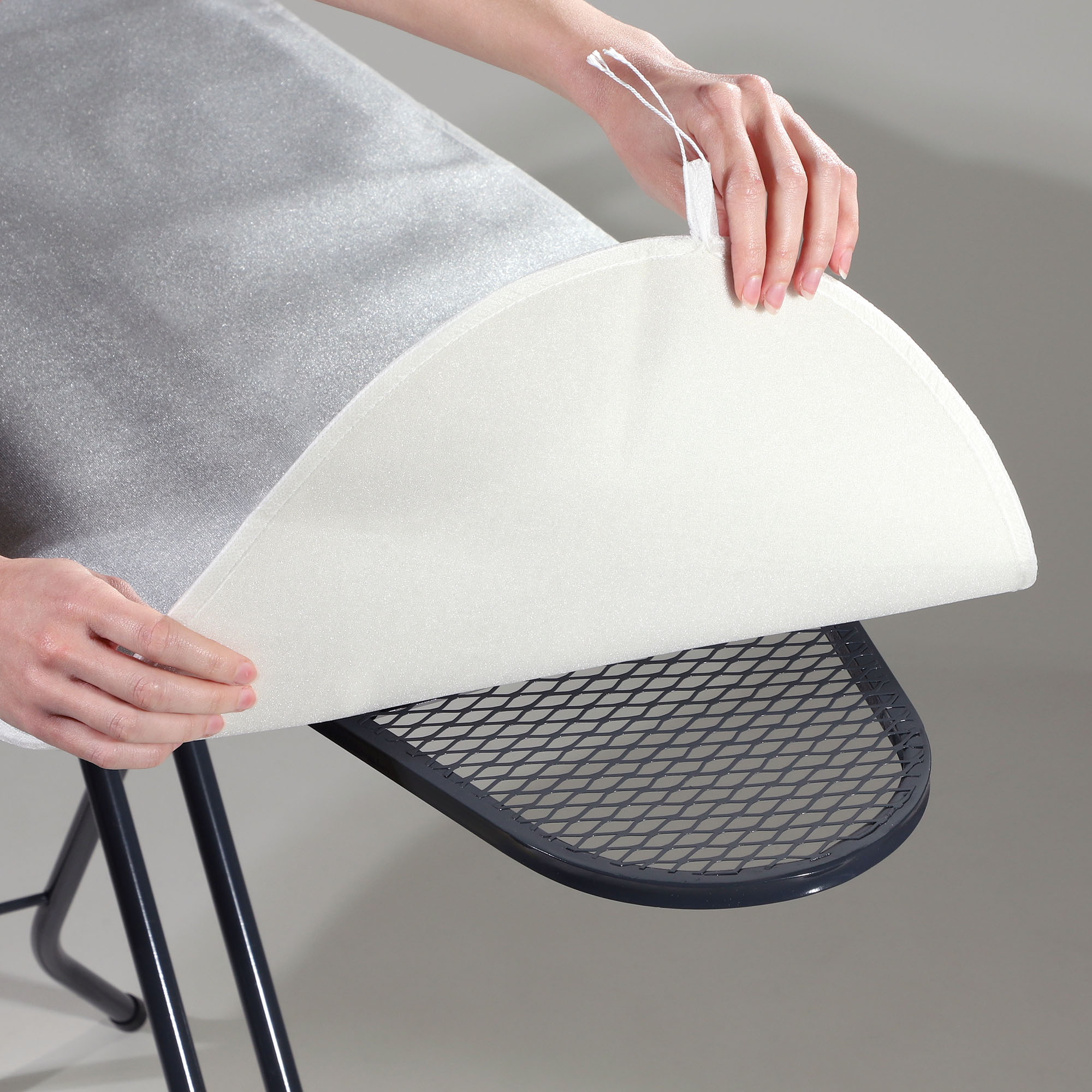 Pokrowiec na deskę do prasowania 127x47cm naciągany Viseu teflon