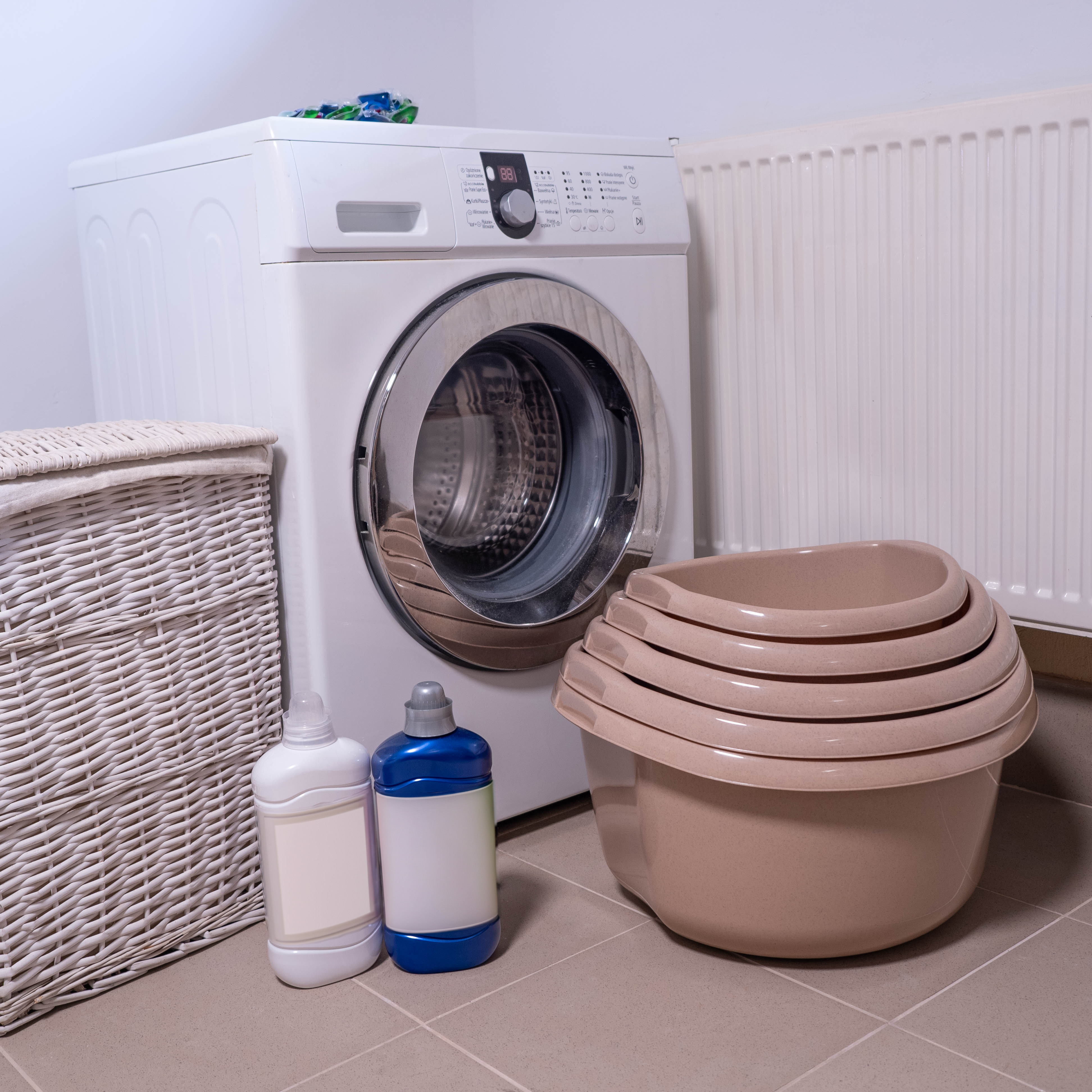 Miednica plastikowa z uchwytami Treix 25L beżowa