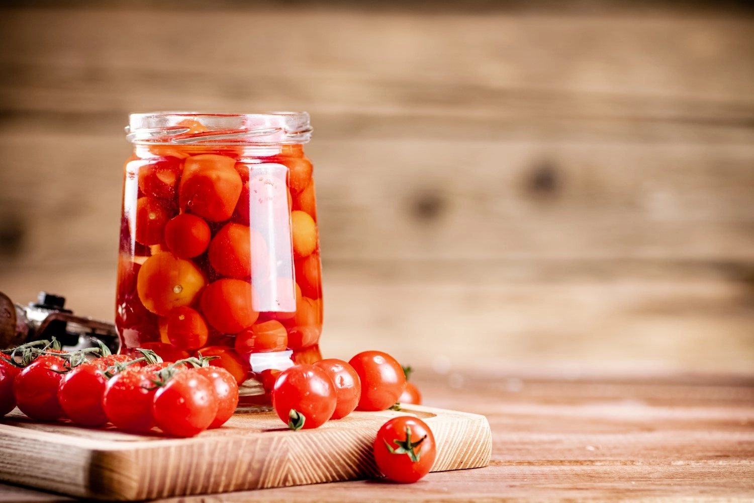 Kiszone pomidory – przepisy dla każdego