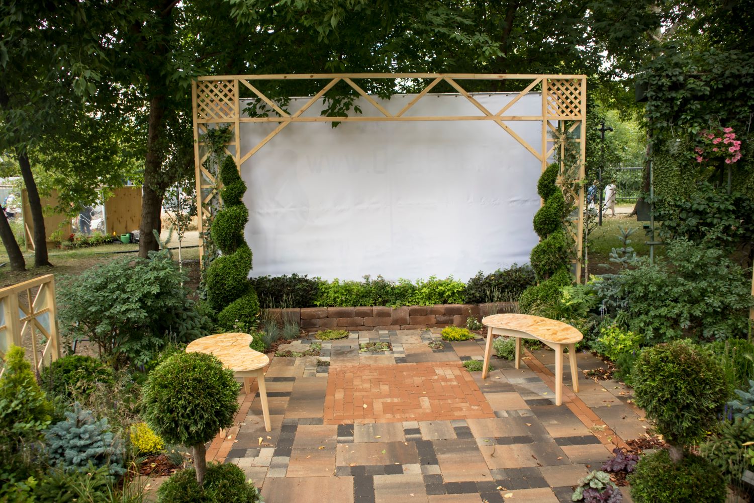 Krok 3: Ekran – gdzie wyświetlić film?